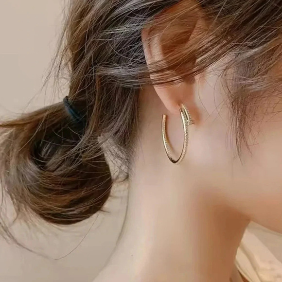 Gold Nail Crystals Hoop Earrings - Picture 5 of 6